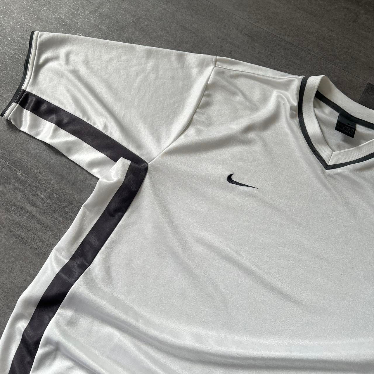 Vintage 00s Nike Tee
