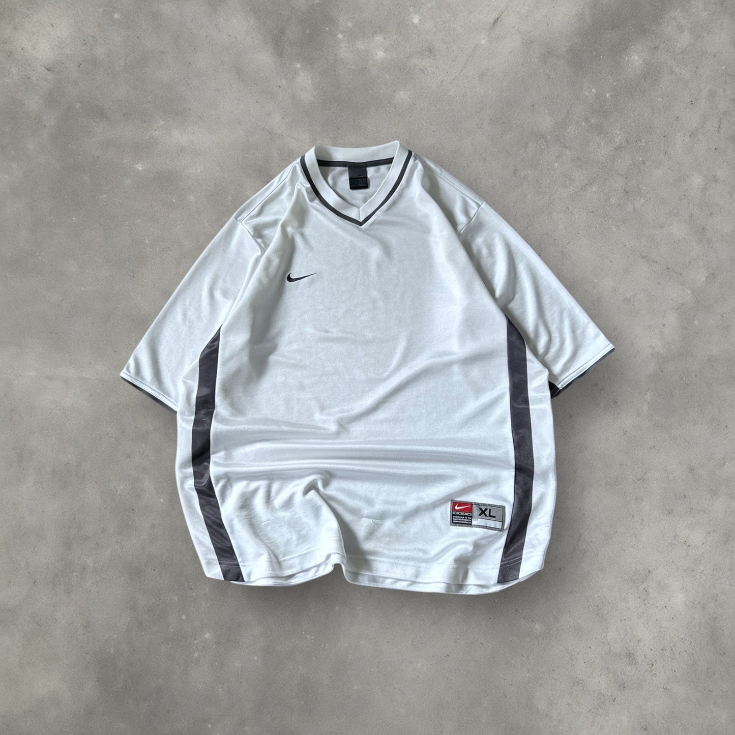 Vintage 00s Nike Tee