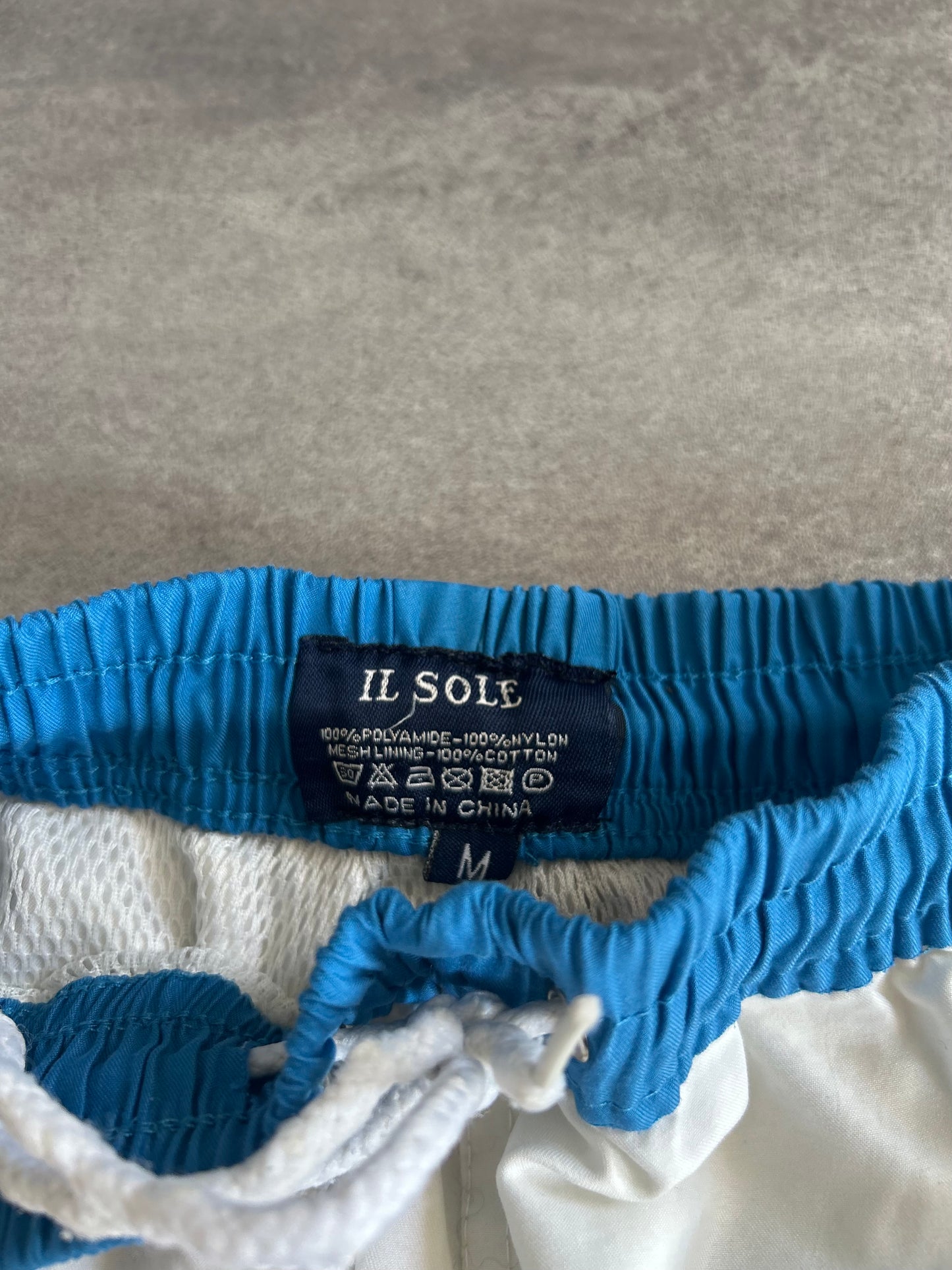 Vintage 00s Italia shorts