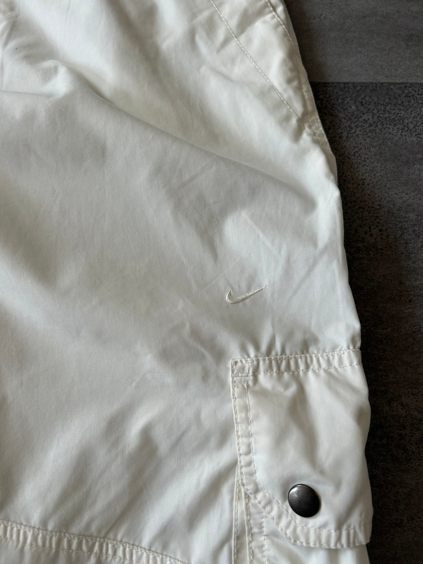 Y2K Nike Cargos