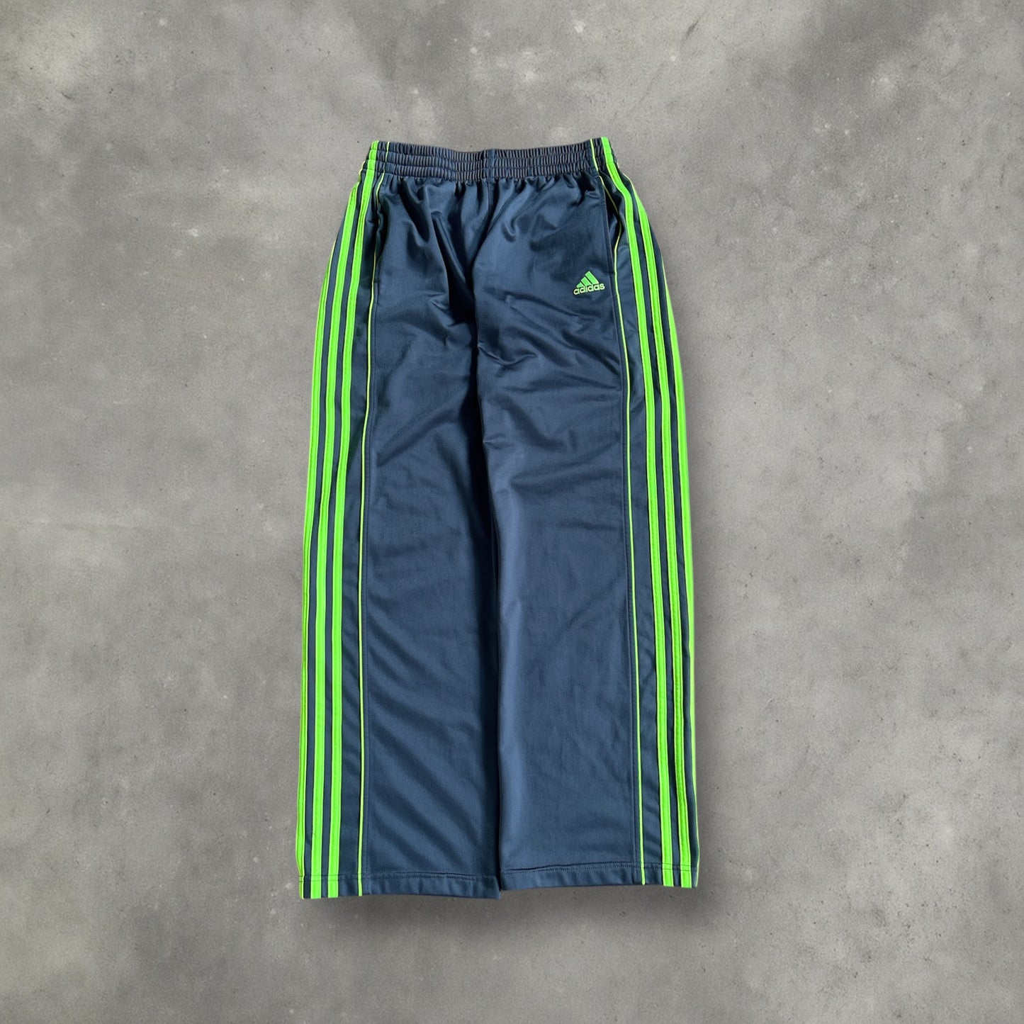 Adidas 00s Joggers