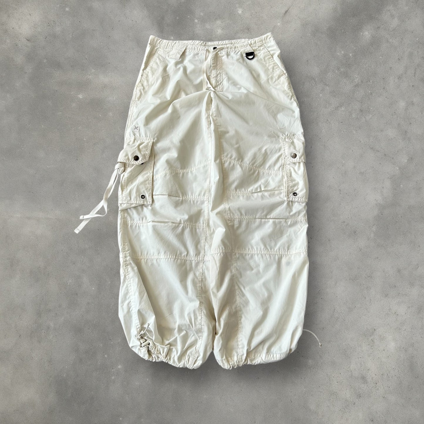 Y2K Nike Cargos