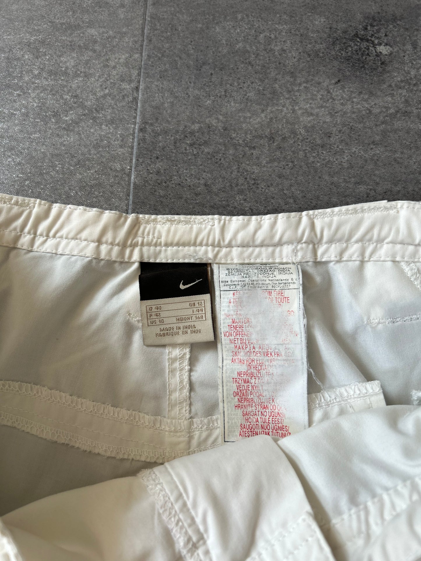Y2K Nike Cargos