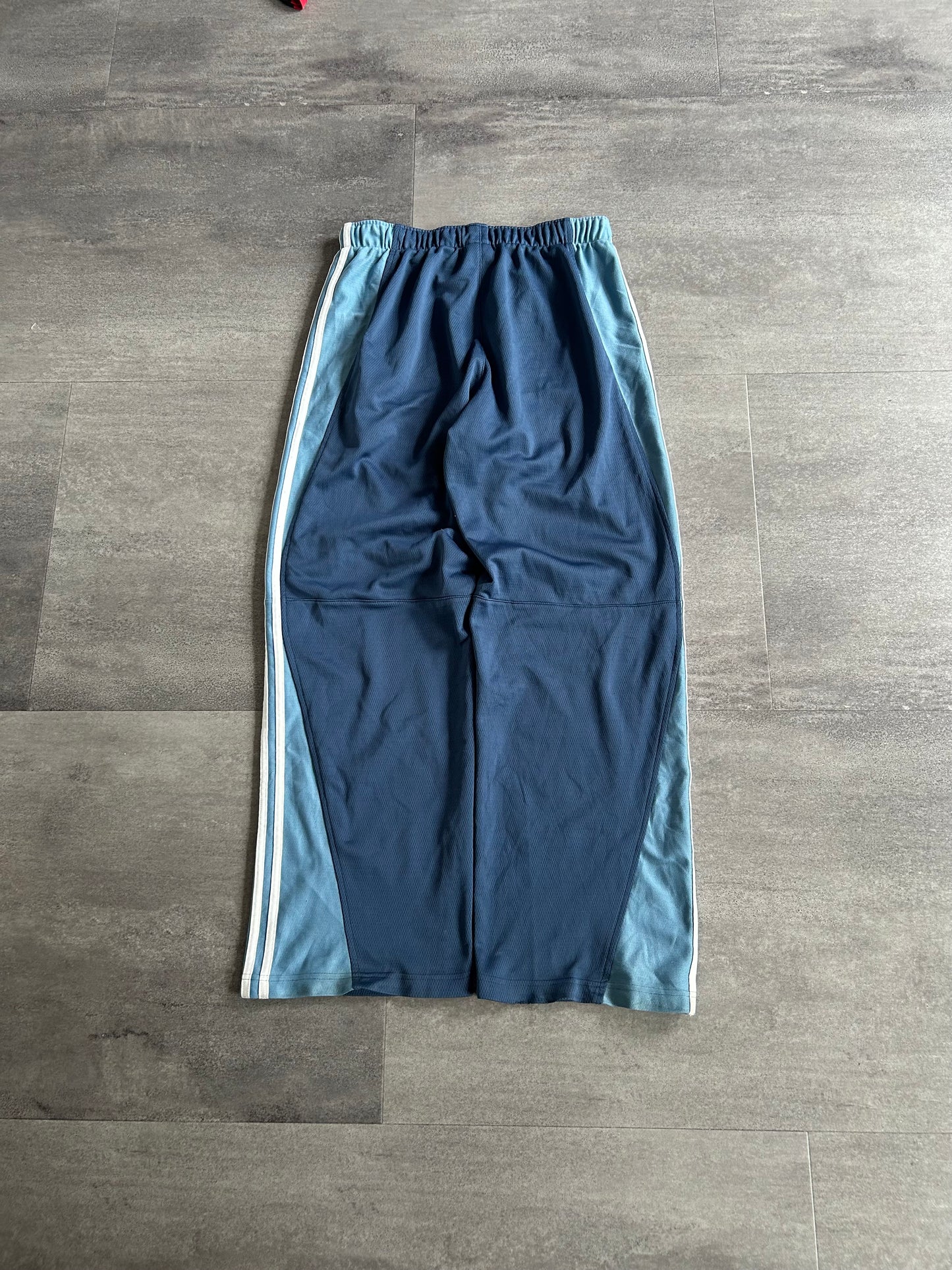Rare 2004 Adidas Joggers