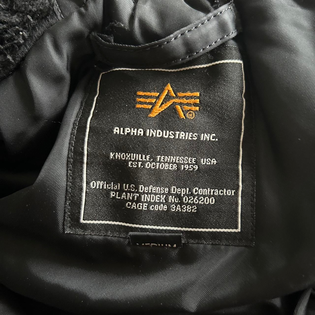 Alpha Industies N-2B Bomber