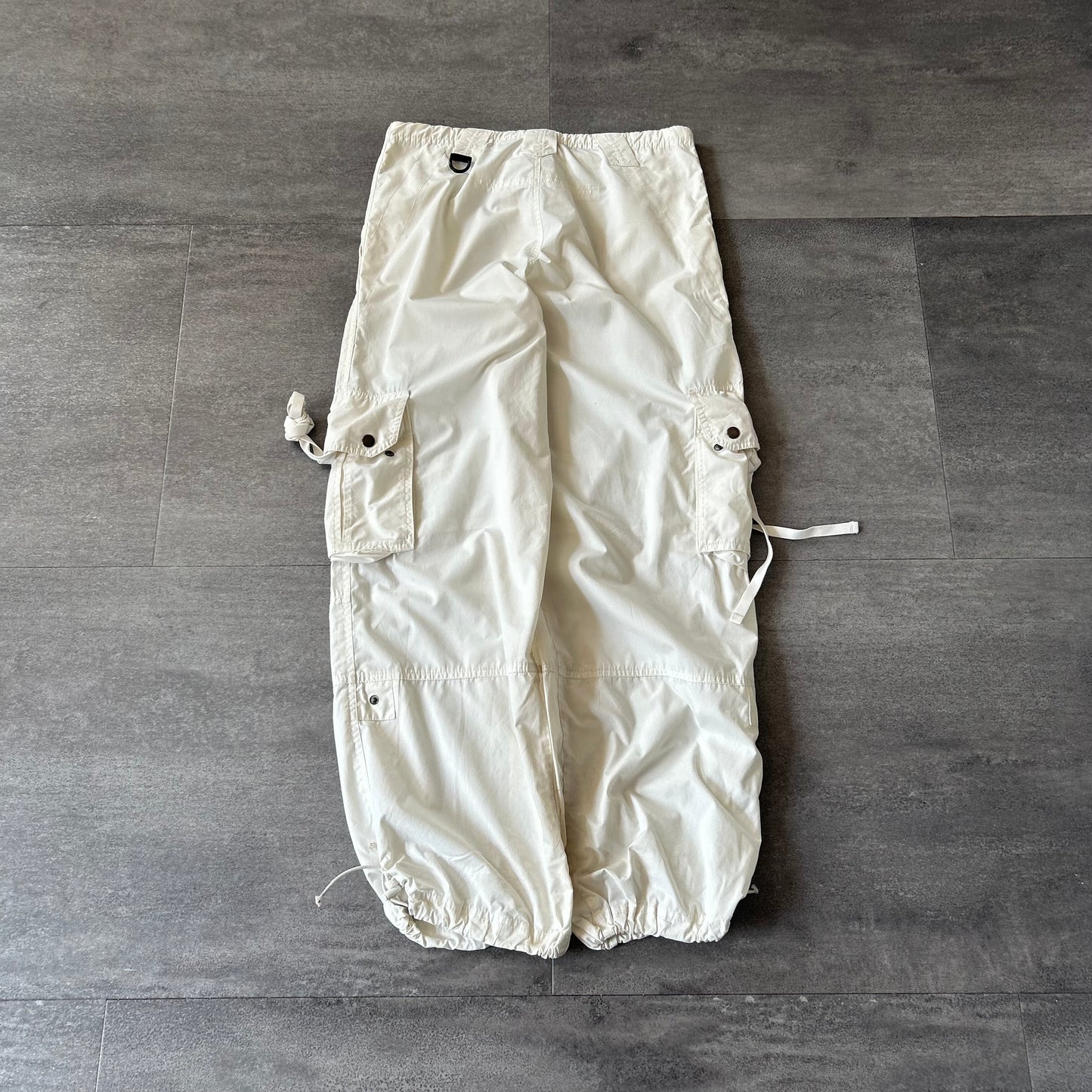 Y2K Nike Cargos