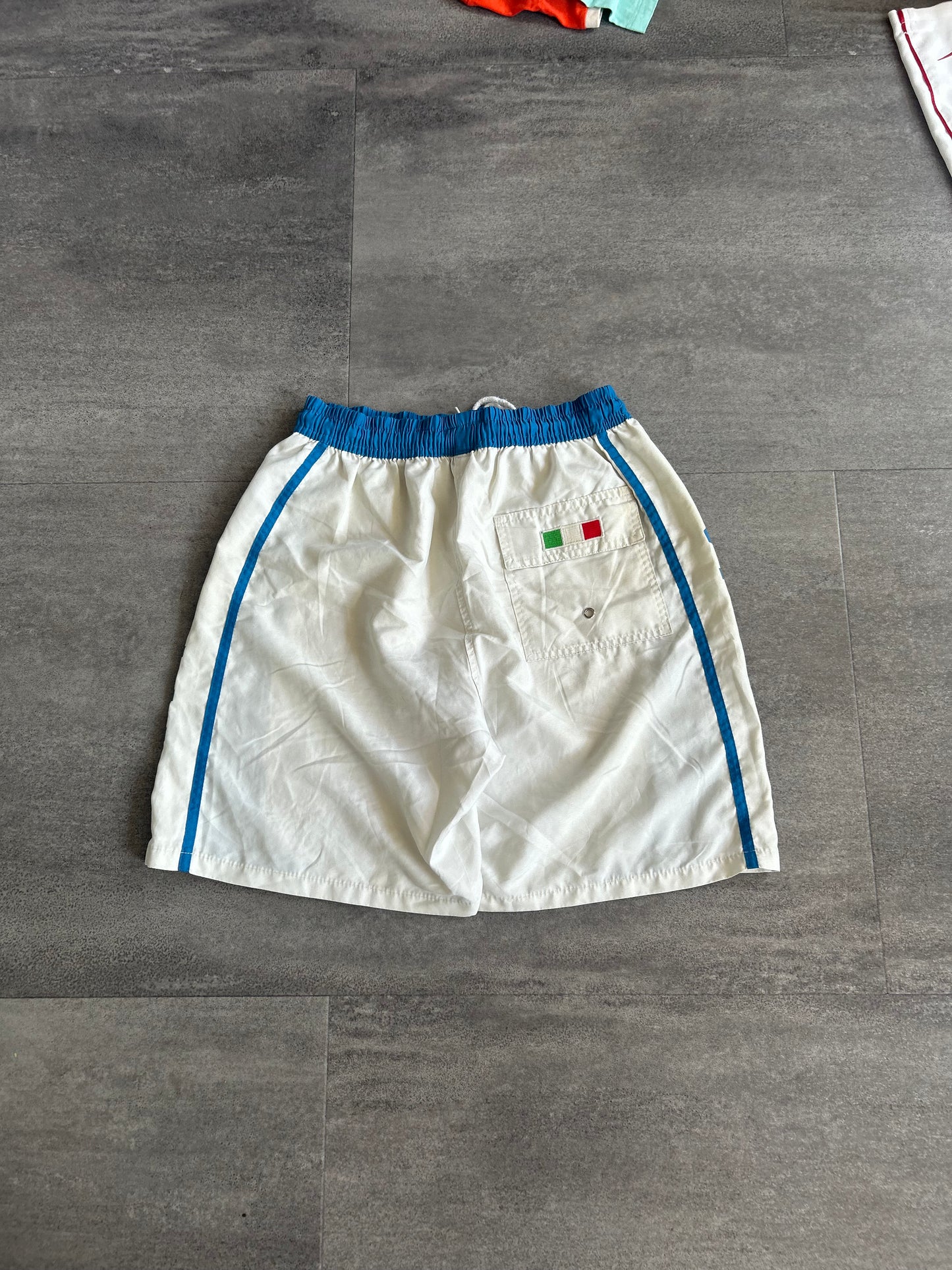 Vintage 00s Italia shorts