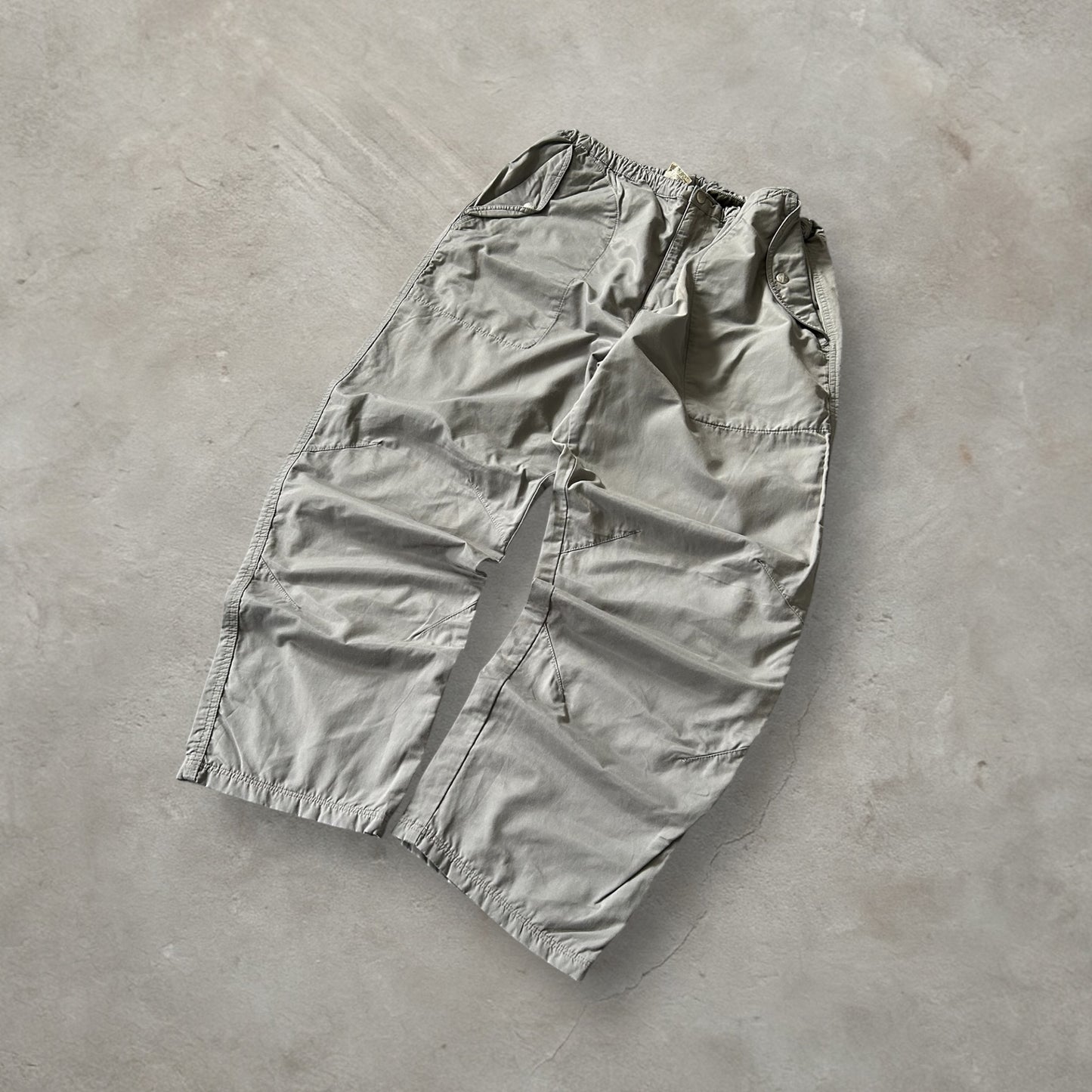 Vintage North Shore Cargos