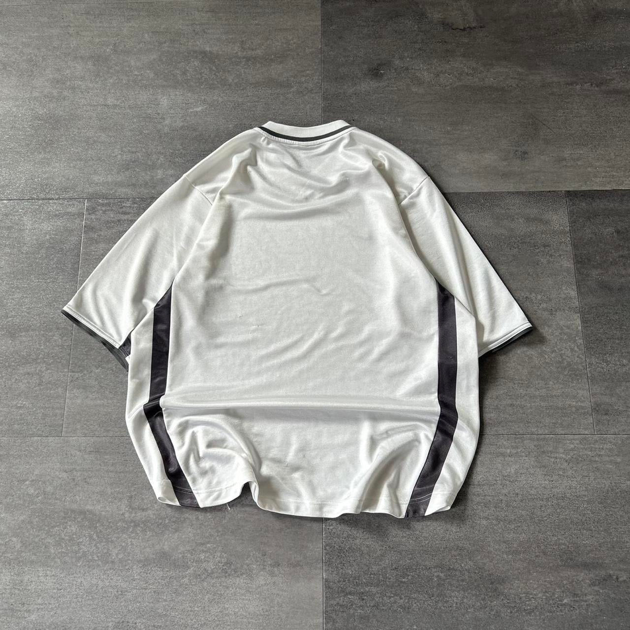 Vintage 00s Nike Tee