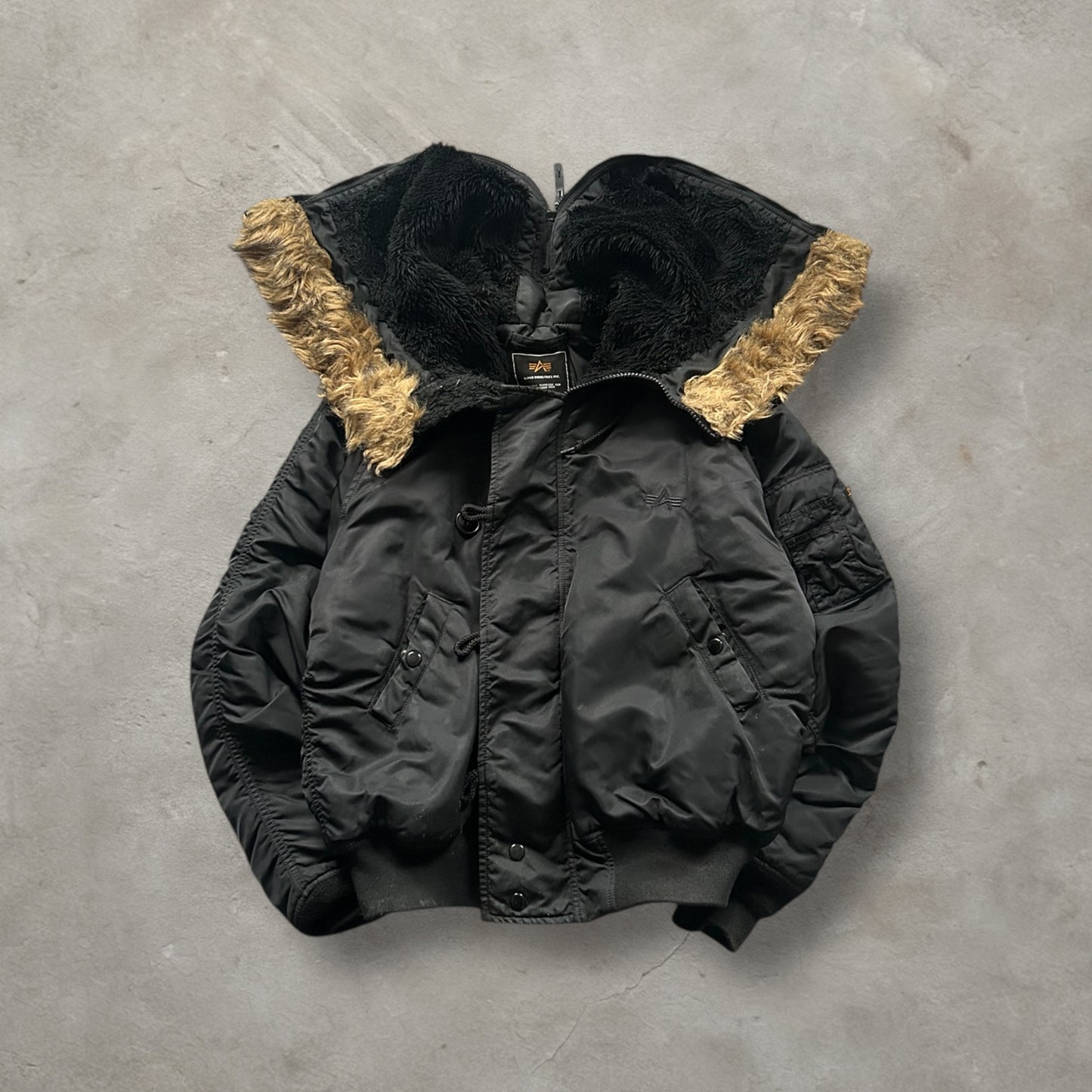 Alpha Industies N-2B Bomber