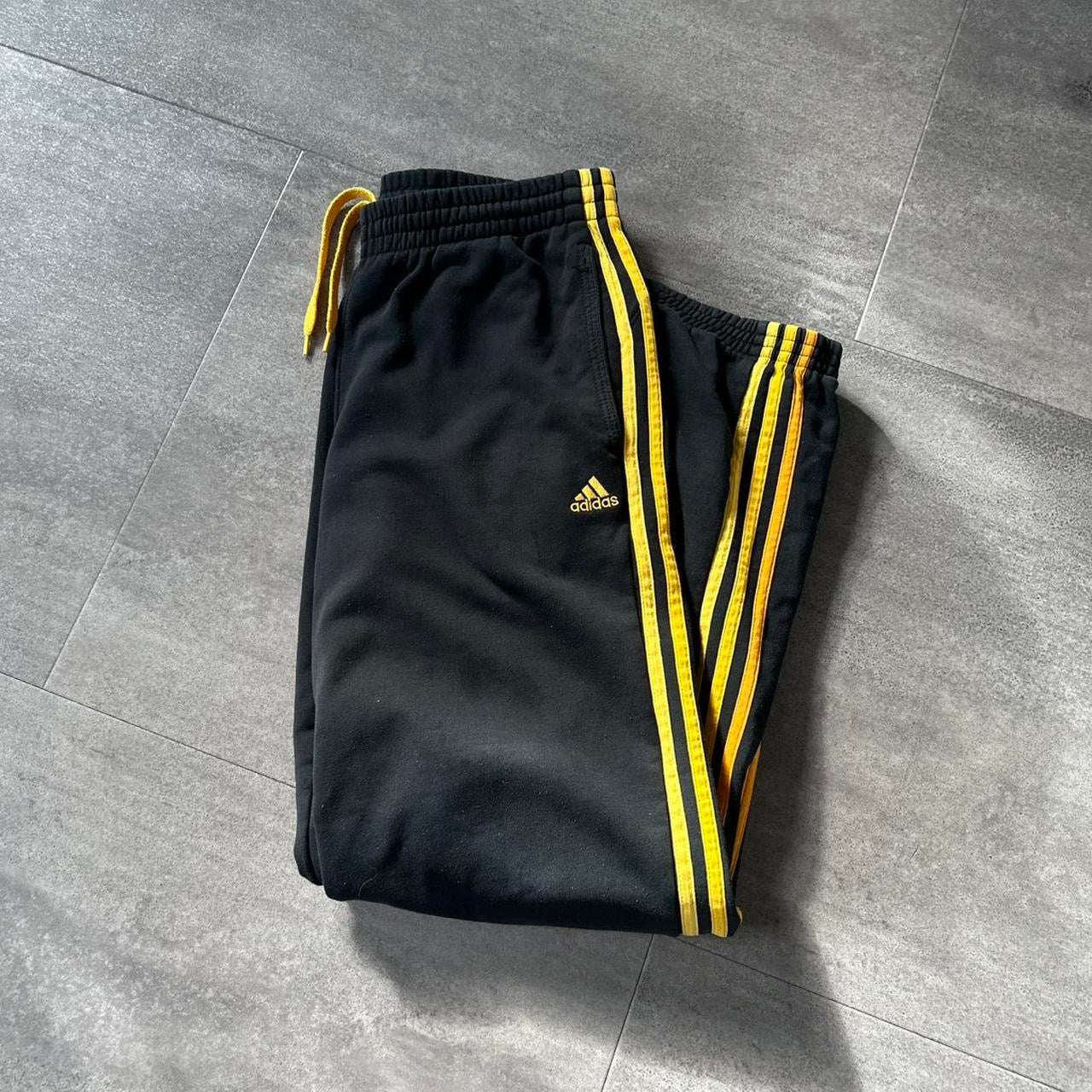 00s Adidas Joggers