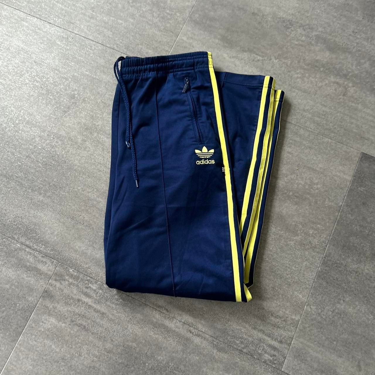 90s Adidas Joggers