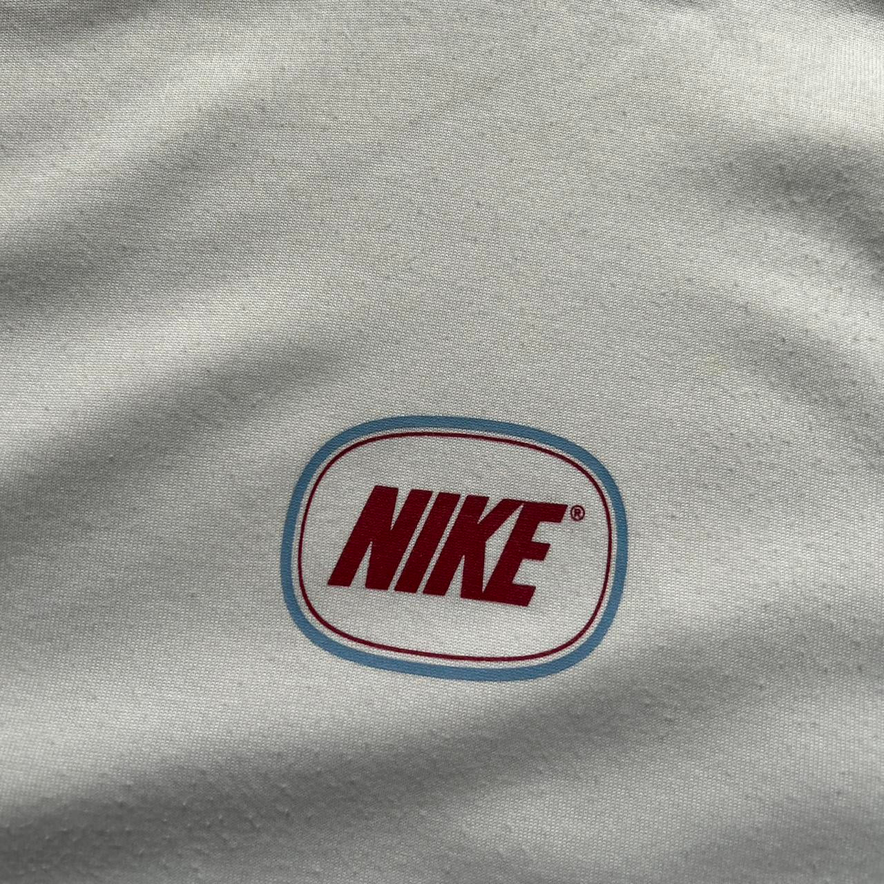 00s Nike Tee